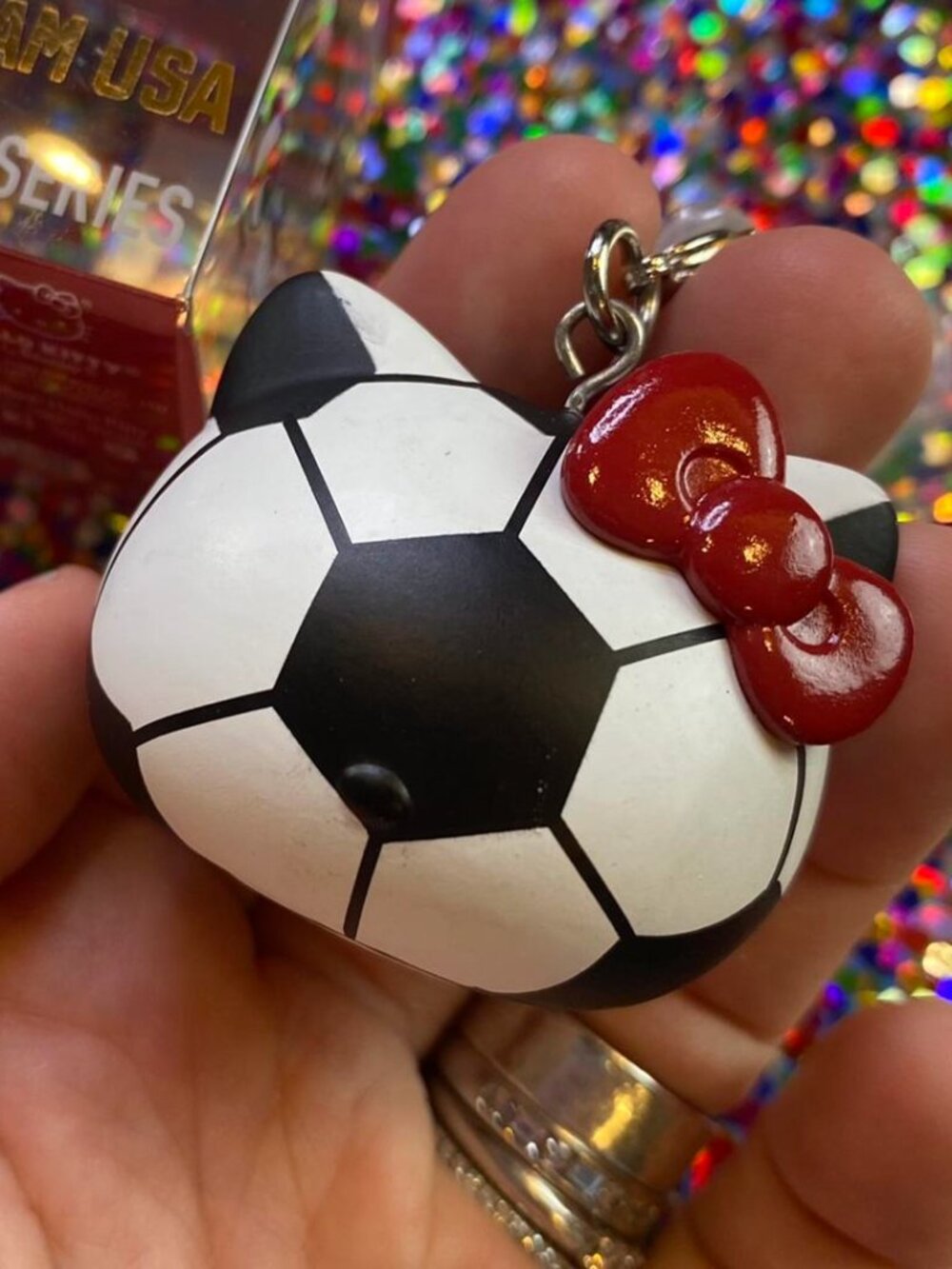 SOCCER Hello Kitty Tokyo Olympics Team USA Keychain!!